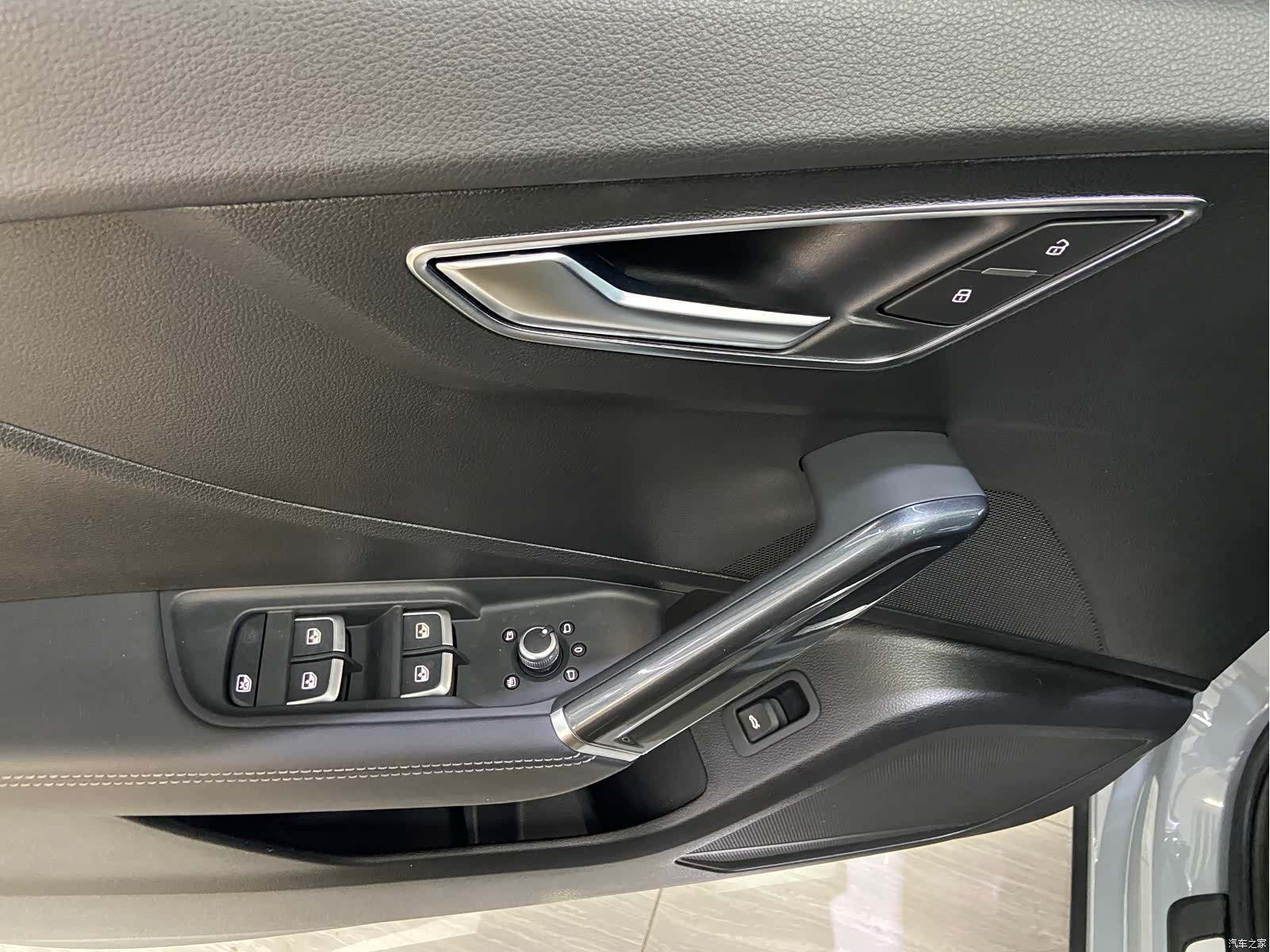 Audi Q2L, 2022 18