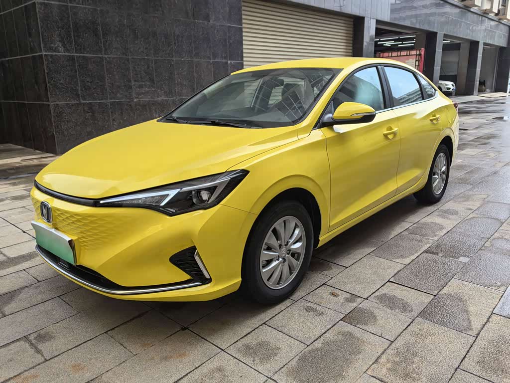 Changan Eado 2022 EV460