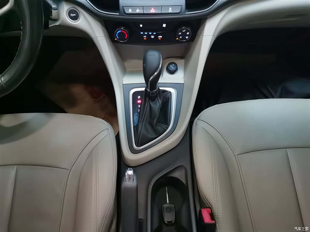 Buick V, 2018 10