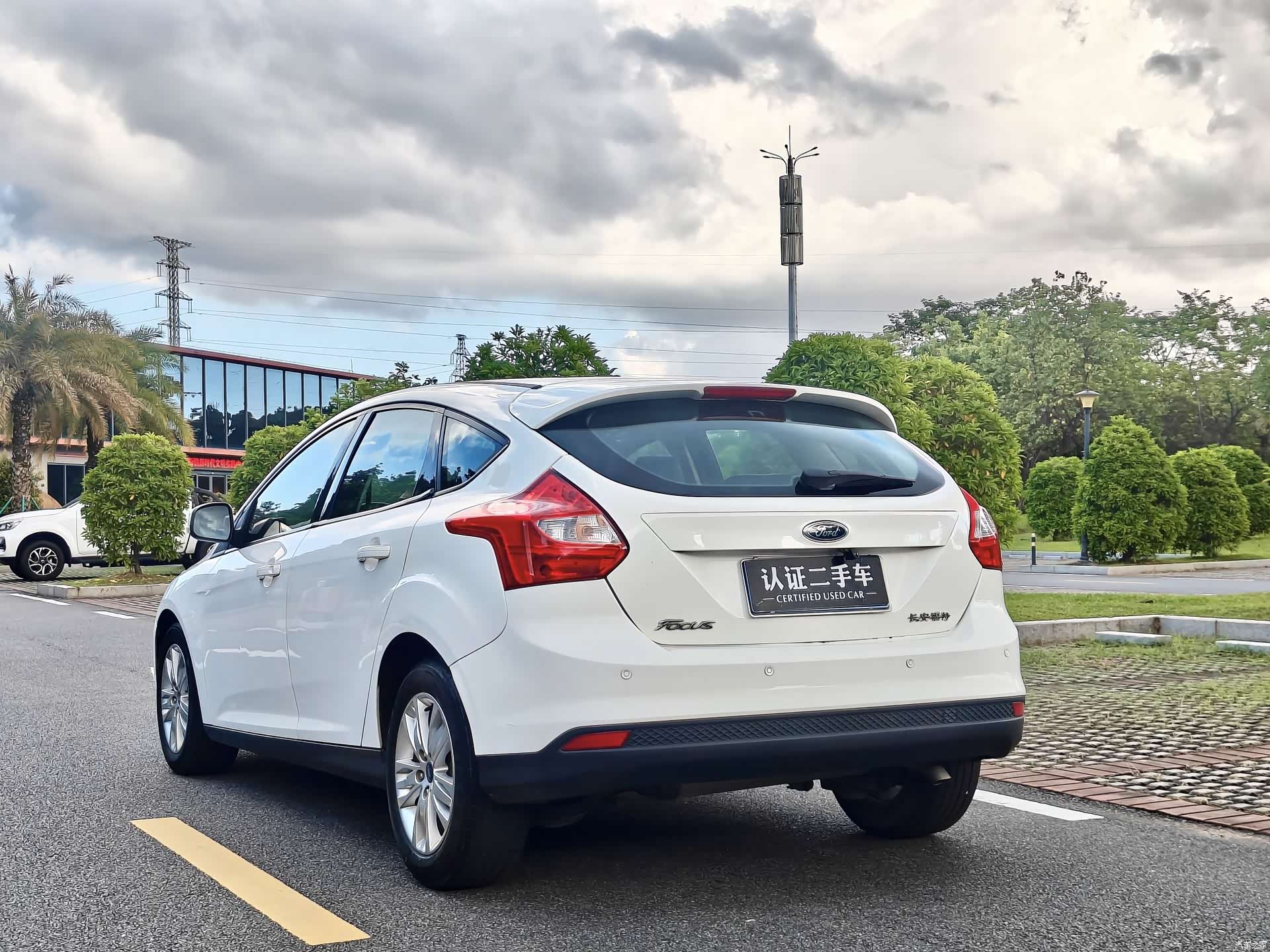 Ford Focus, 2013 7