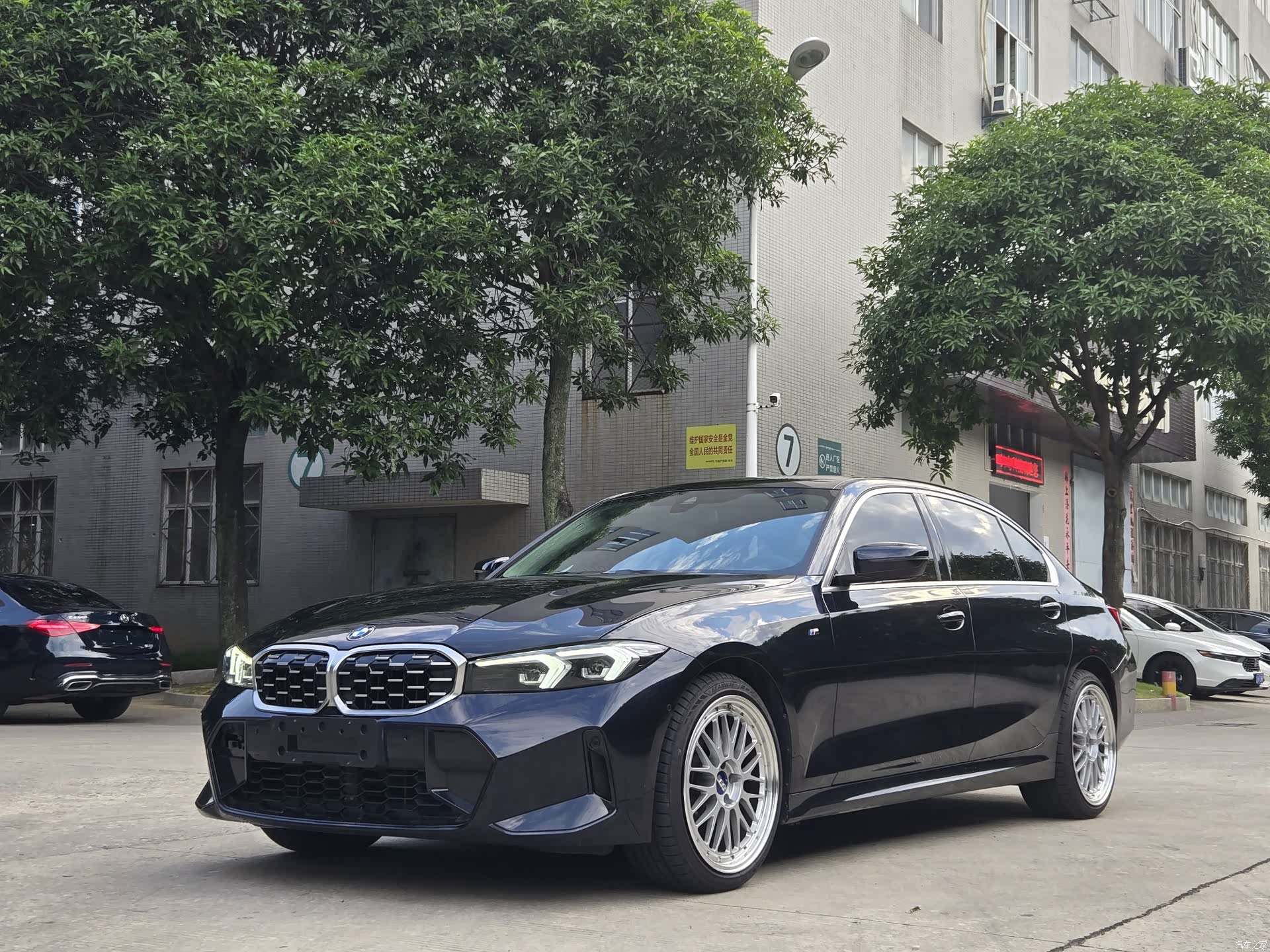 BMW 3 Series, 2024 1