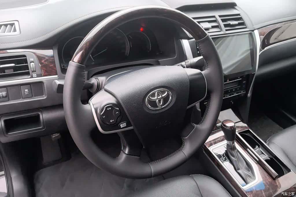 Toyota Camry, 2016 15