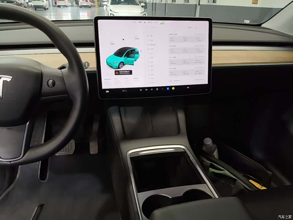 Tesla Model Y, 2021 13