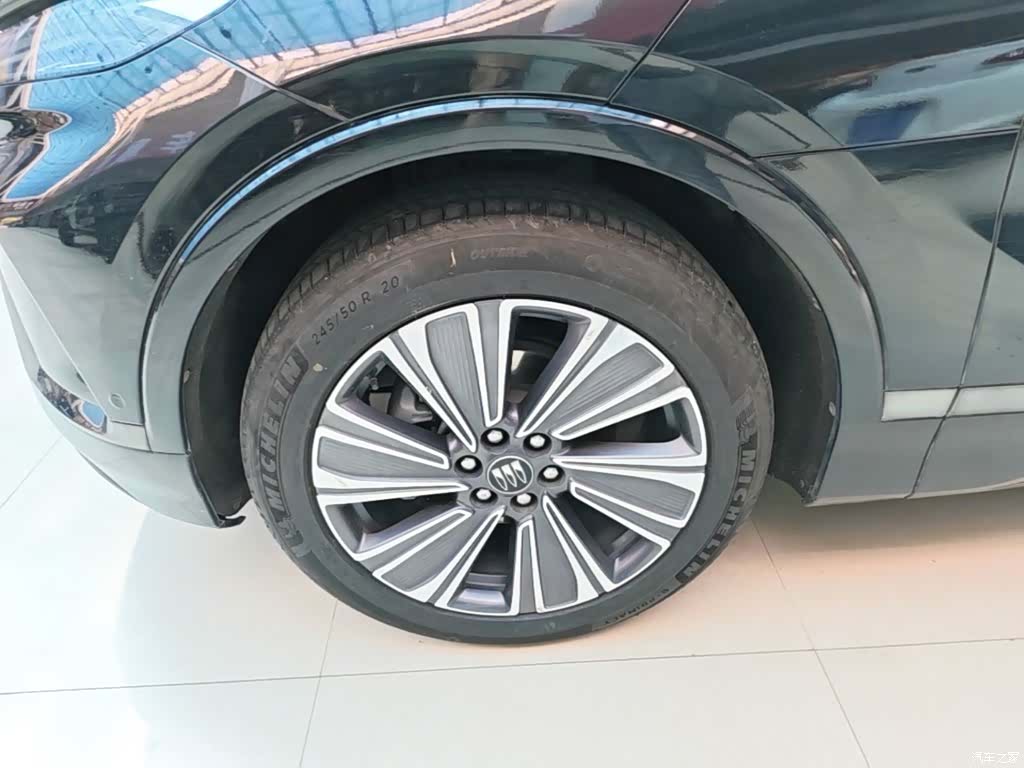 Buick E5, 2024 23