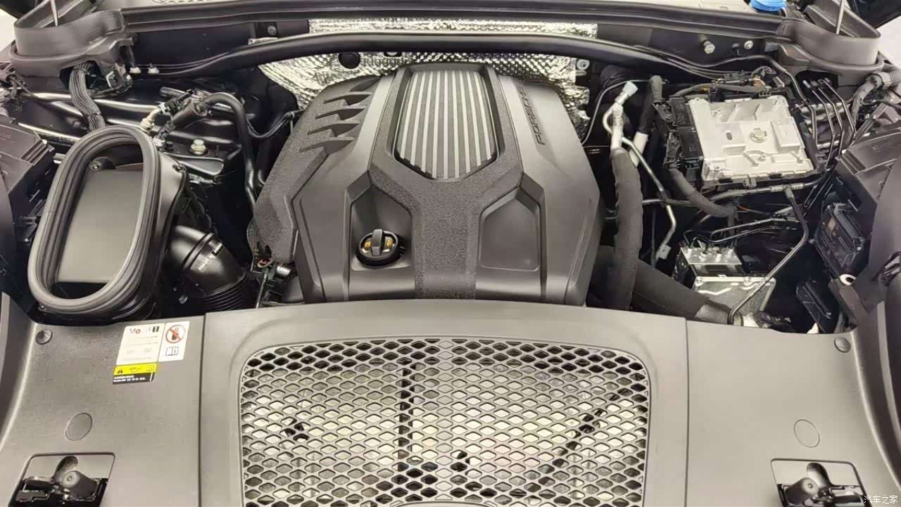 Porsche Macan, 2021 15