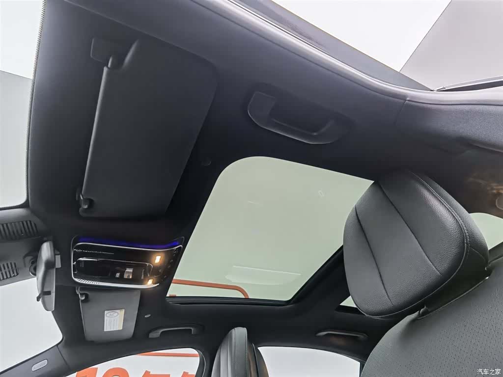 Mercedes-Benz C-Class, 2022 14