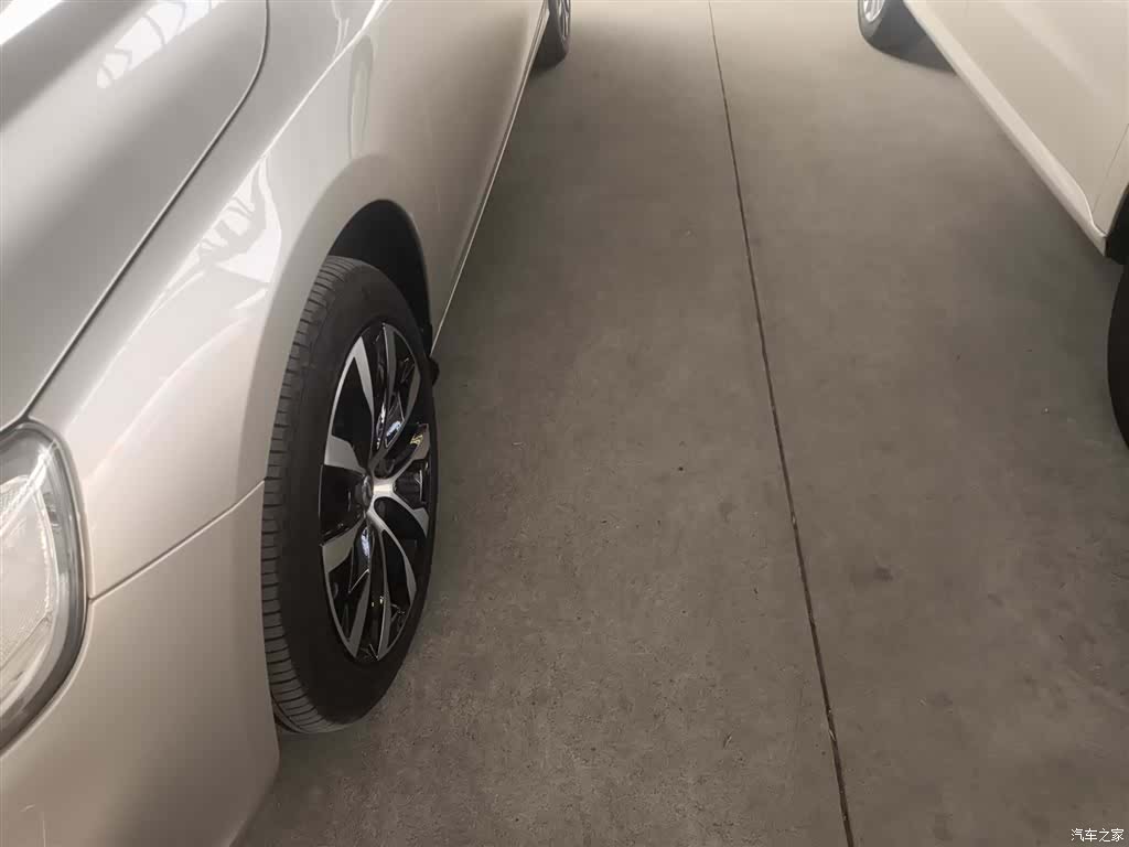 Volvo S60, 2019 25