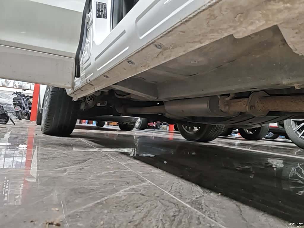 WEY VV5, 2019 19