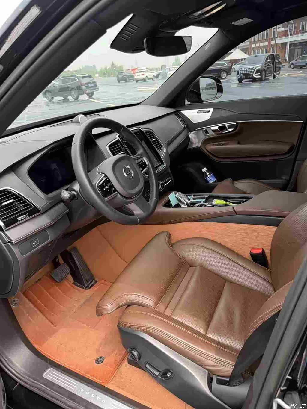 Volvo XC90, 2023 3
