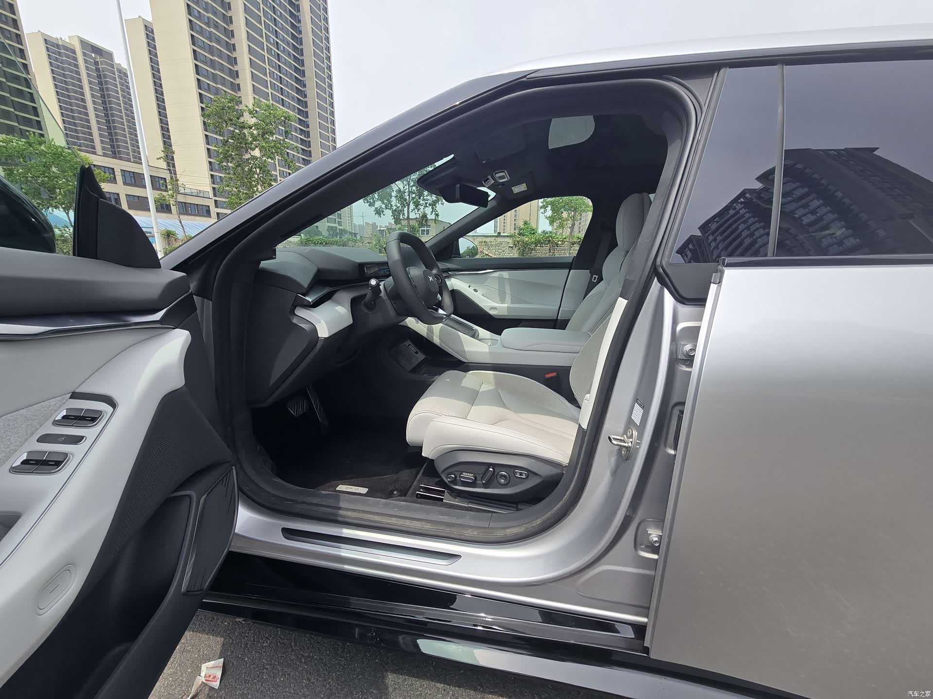Xpeng P7, 2025 4