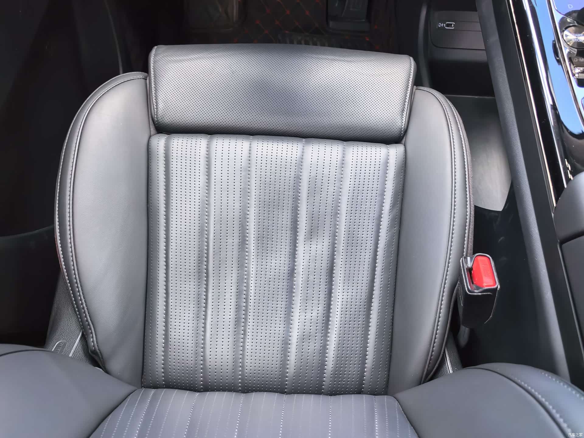 Trumpchi E9, 2024 12