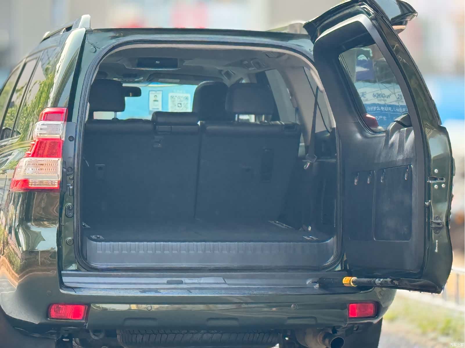 Toyota Prado, 2017 9