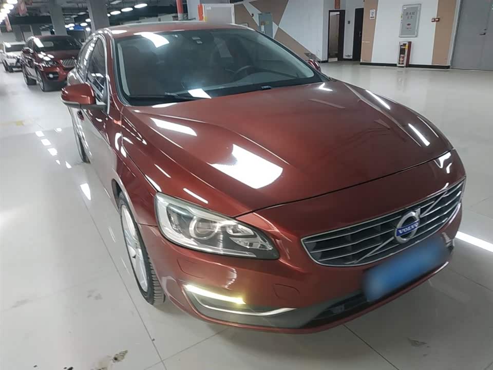 Volvo S60