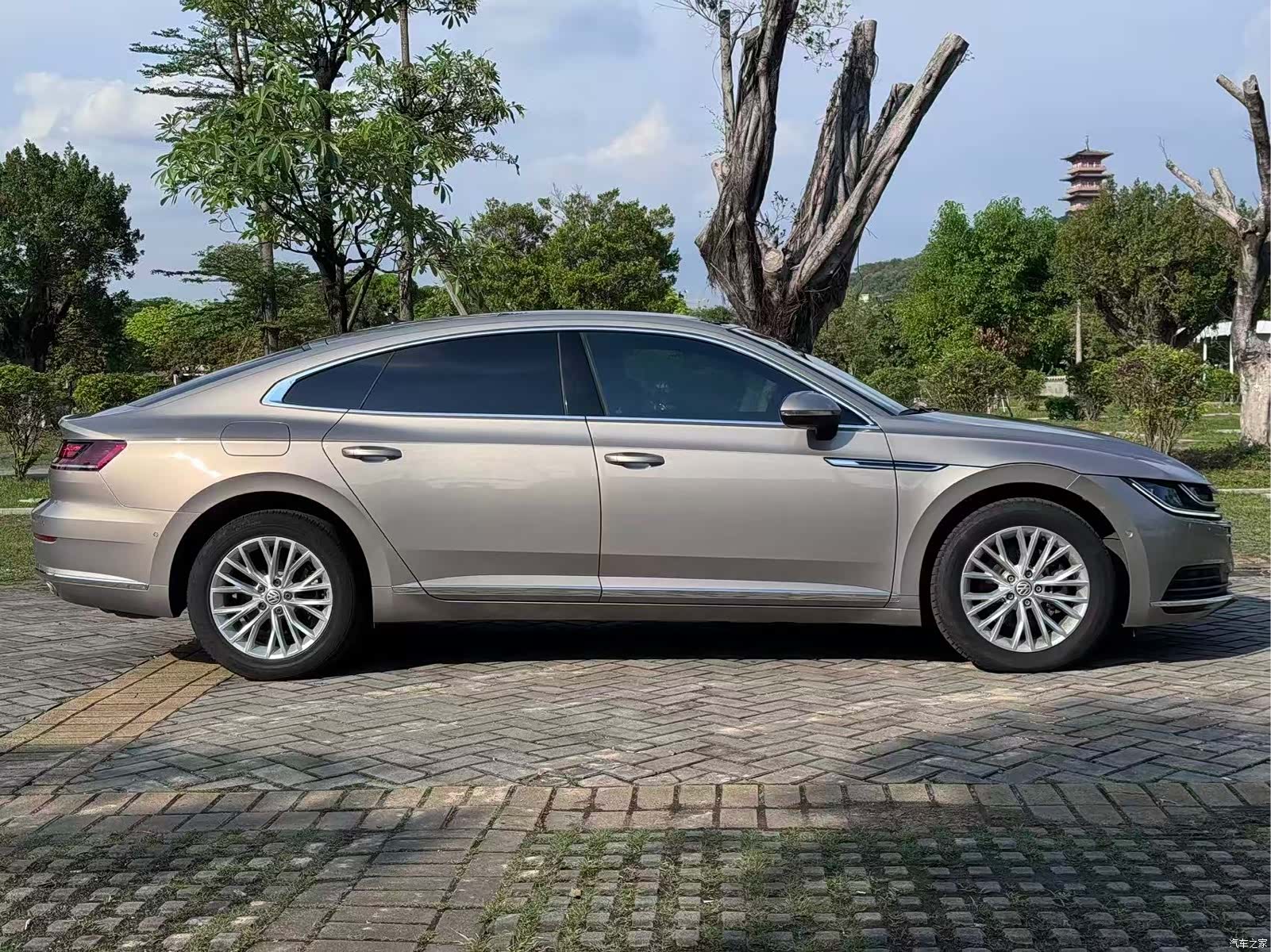 Volkswagen CC, 2019 4