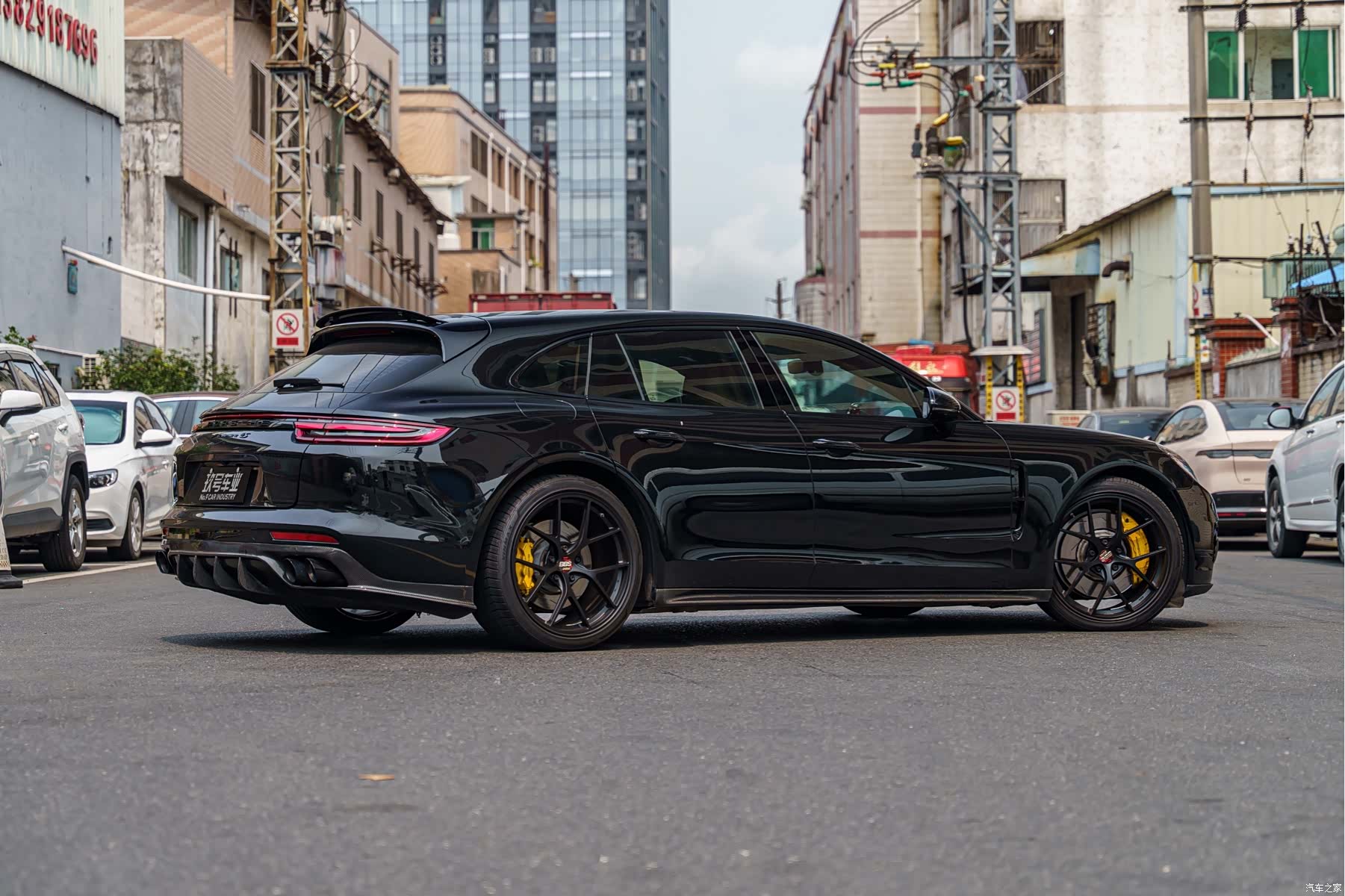 Porsche Panamera, 2018 3
