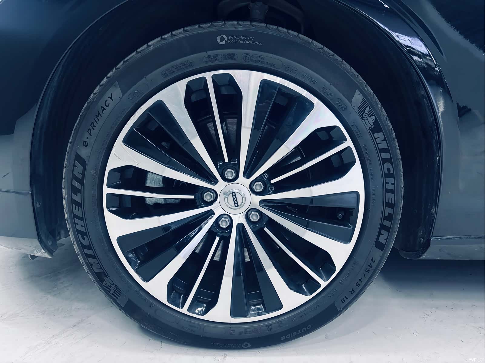 Volvo S90, 2025 21
