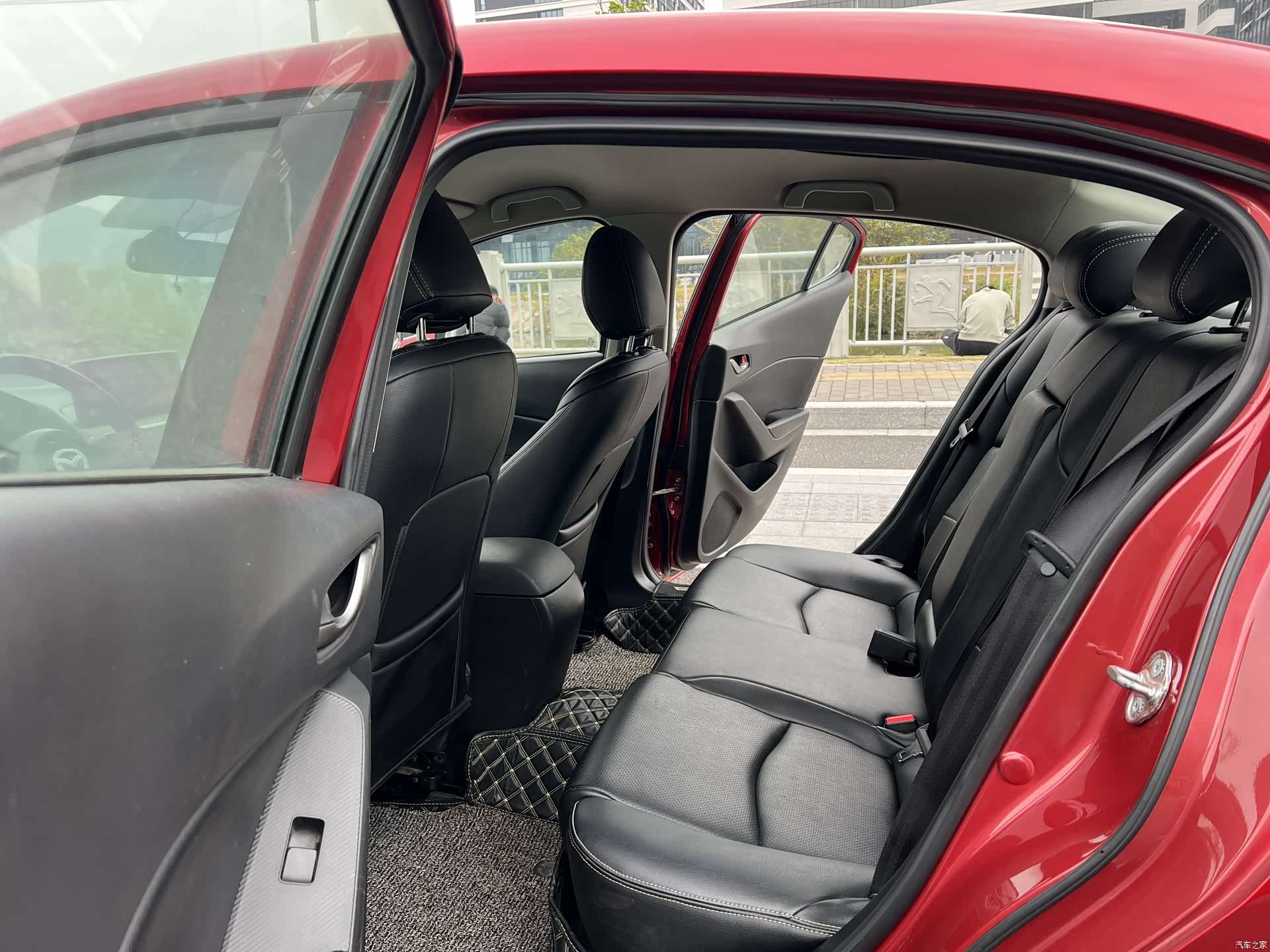 Mazda Mazda3, 2018 6