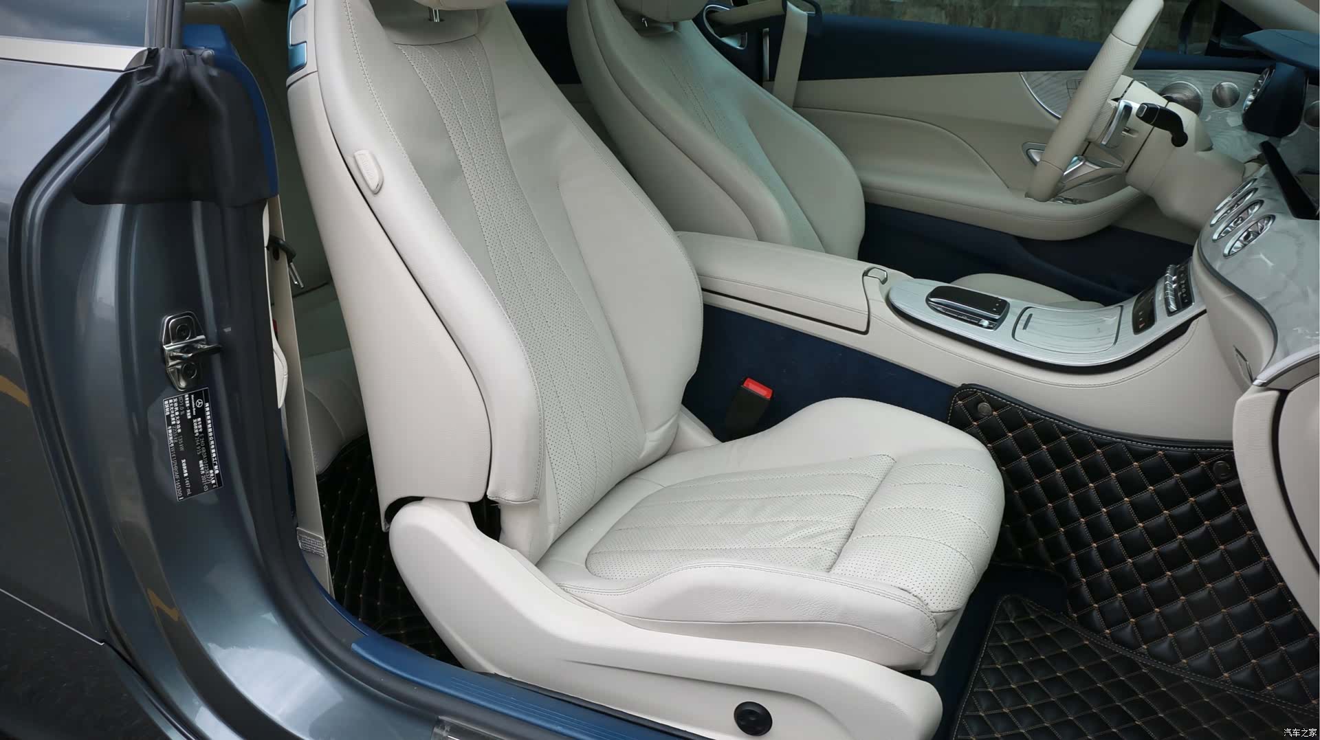 Mercedes-Benz E-Class, 2021 6