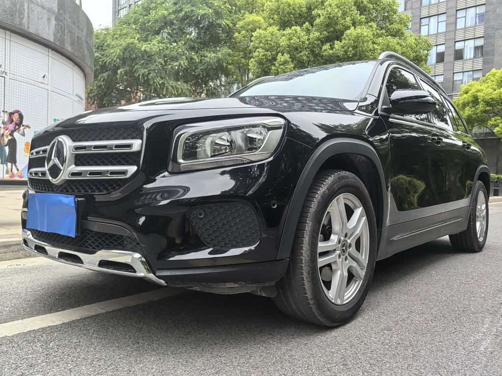 Mercedes-Benz GLB