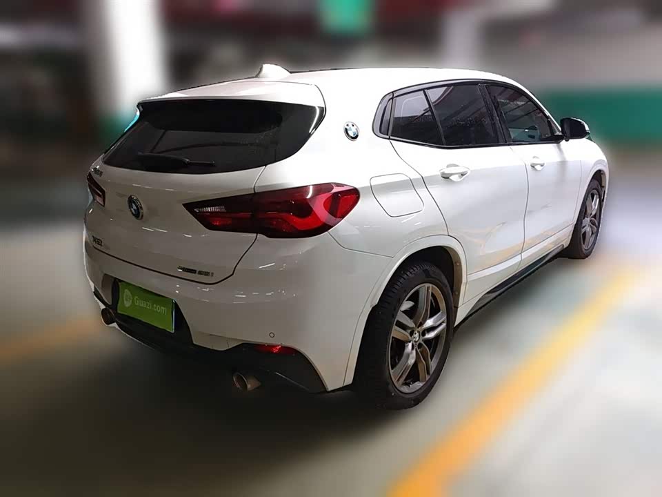 BMW X2