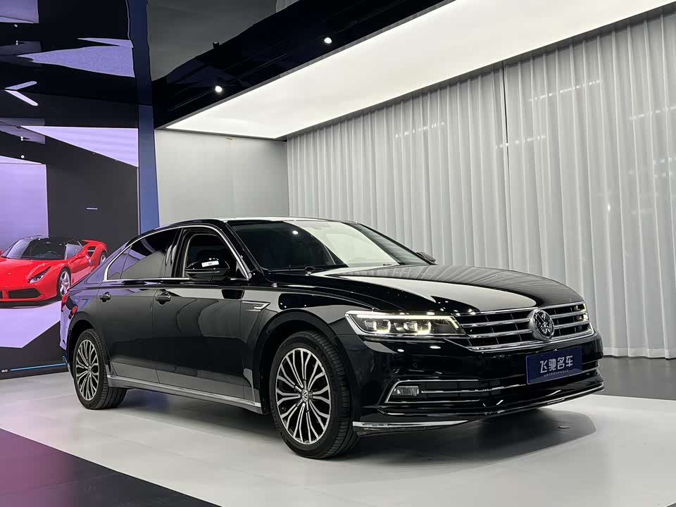 Volkswagen Huiang