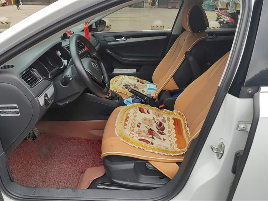 Volkswagen Sagitar