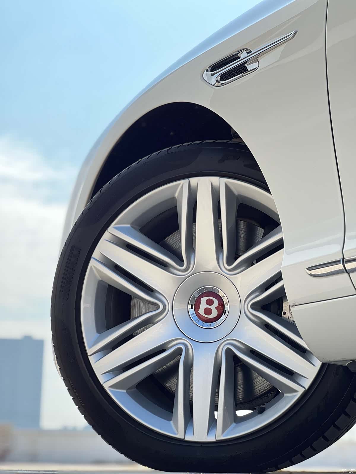 Bentley Continental GT, 2019 13