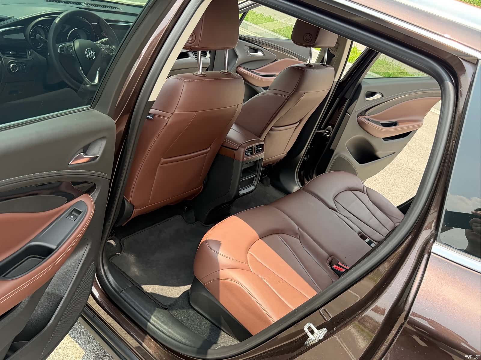 Buick Envision Plus, 2021 13
