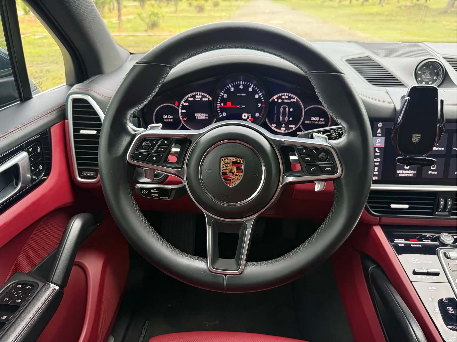 Porsche Cayenne, 2019 9