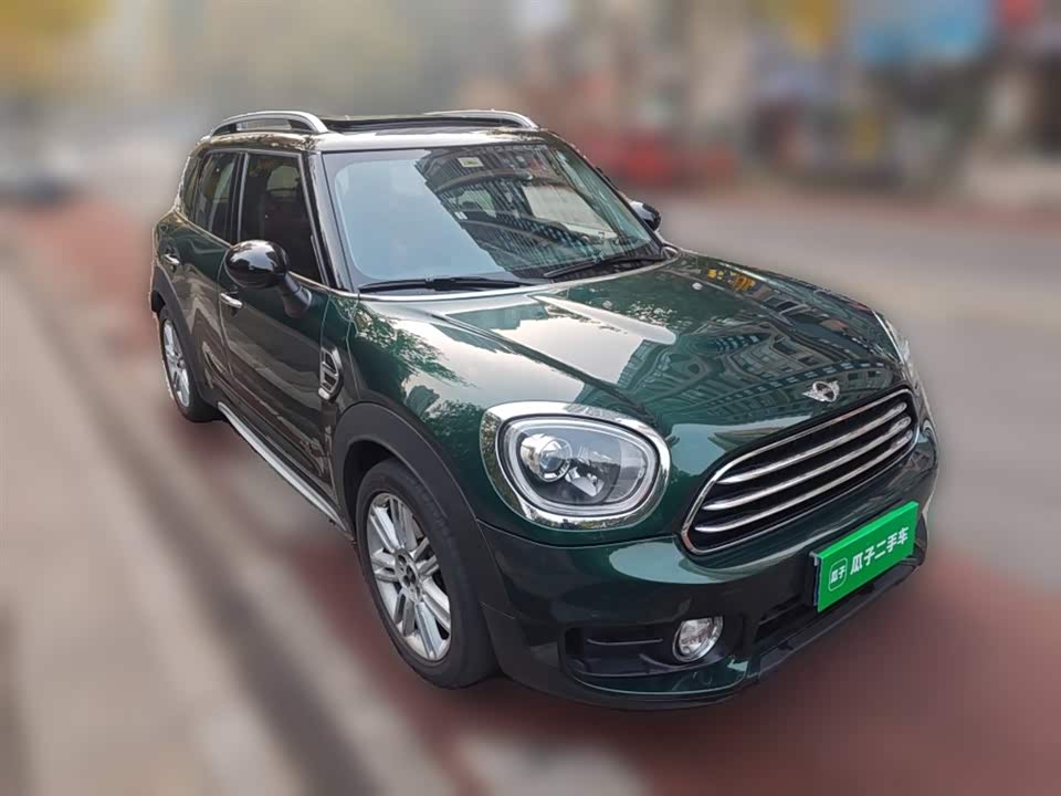 MINI COUNTRYMAN