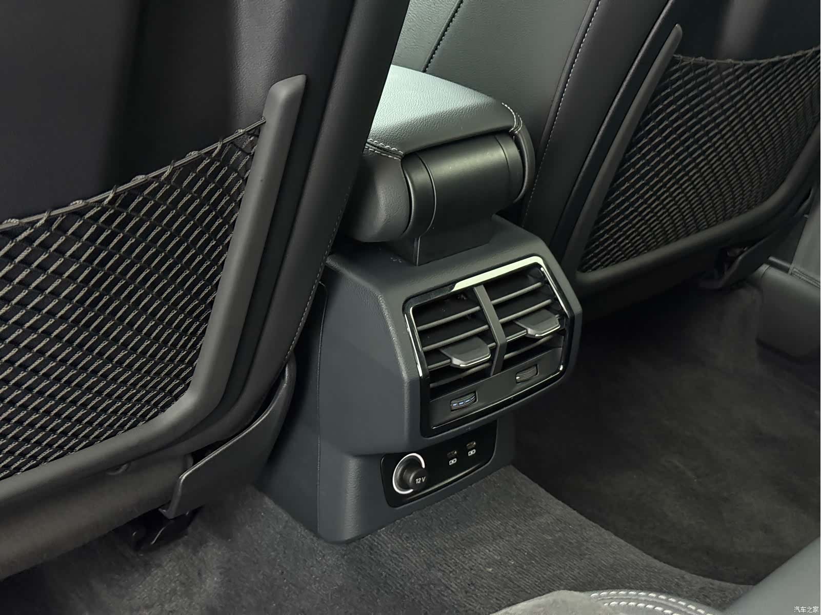 Audi Q3, 2022 20