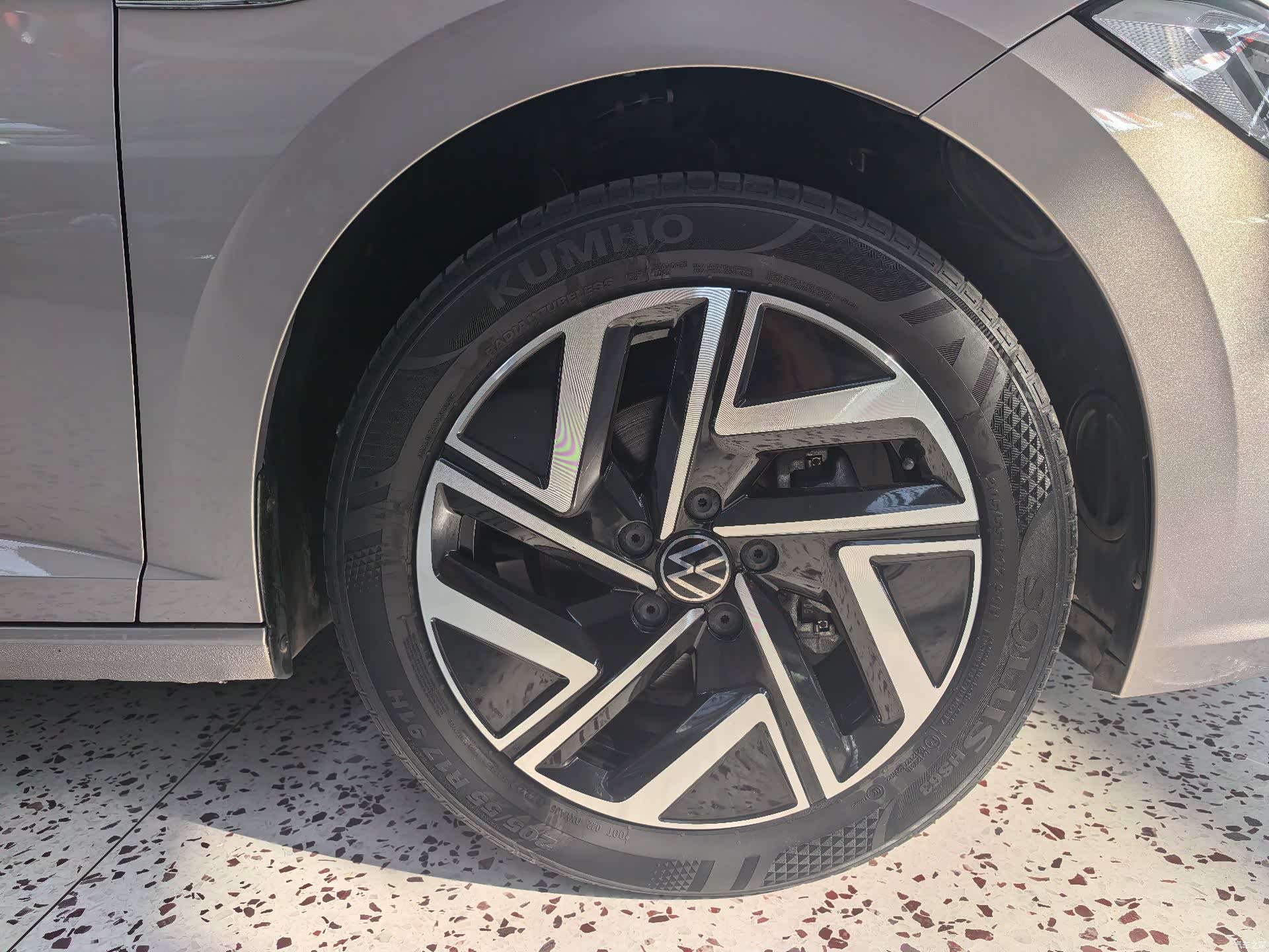 Volkswagen Sagitar, 2023 20