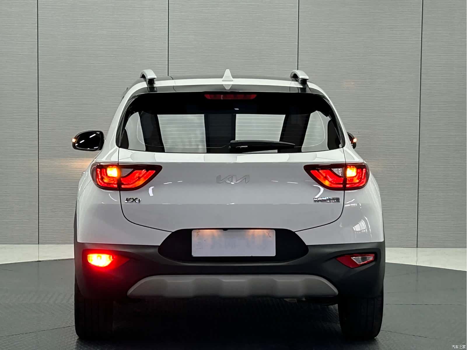 Kia KX1, 2022 6