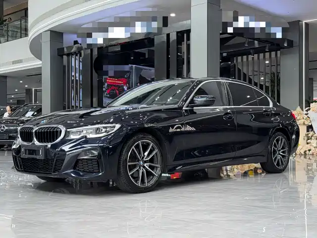 BMW 3 Series 2022 — купить из Китая под заказ