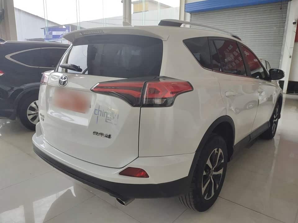 Toyota RAV4 Rongfang
