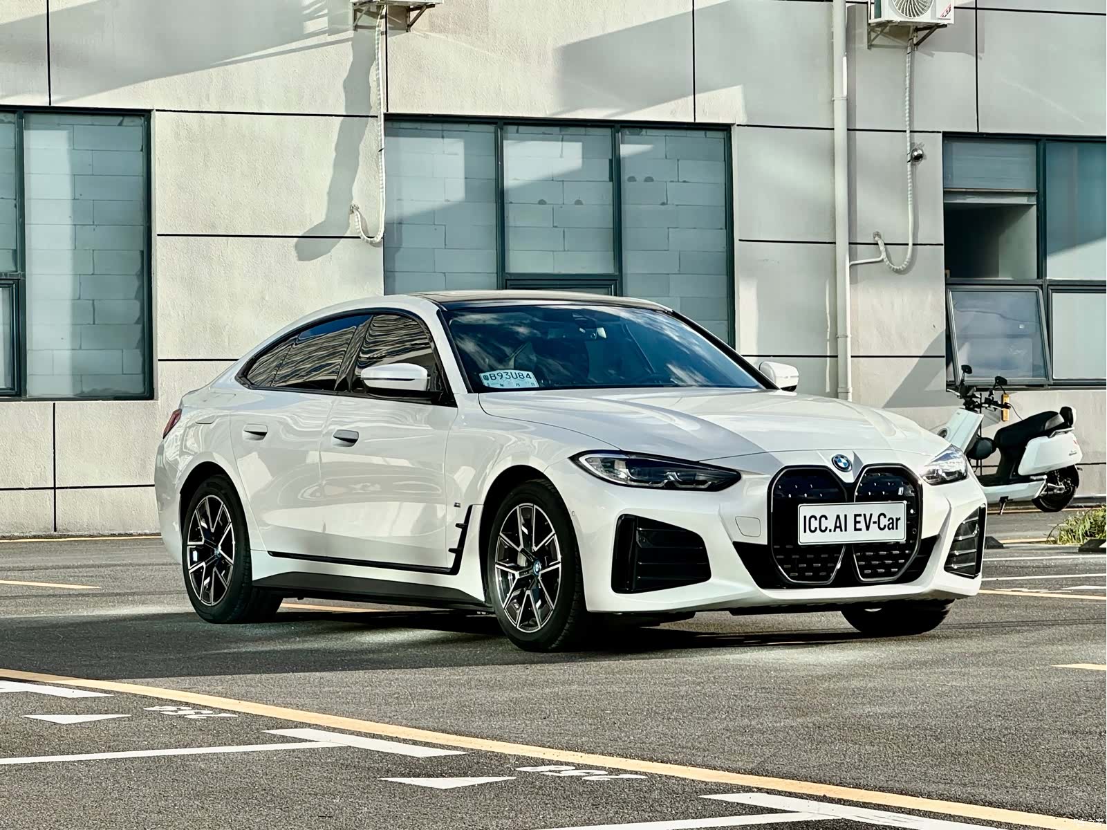 BMW i4, 2025 3
