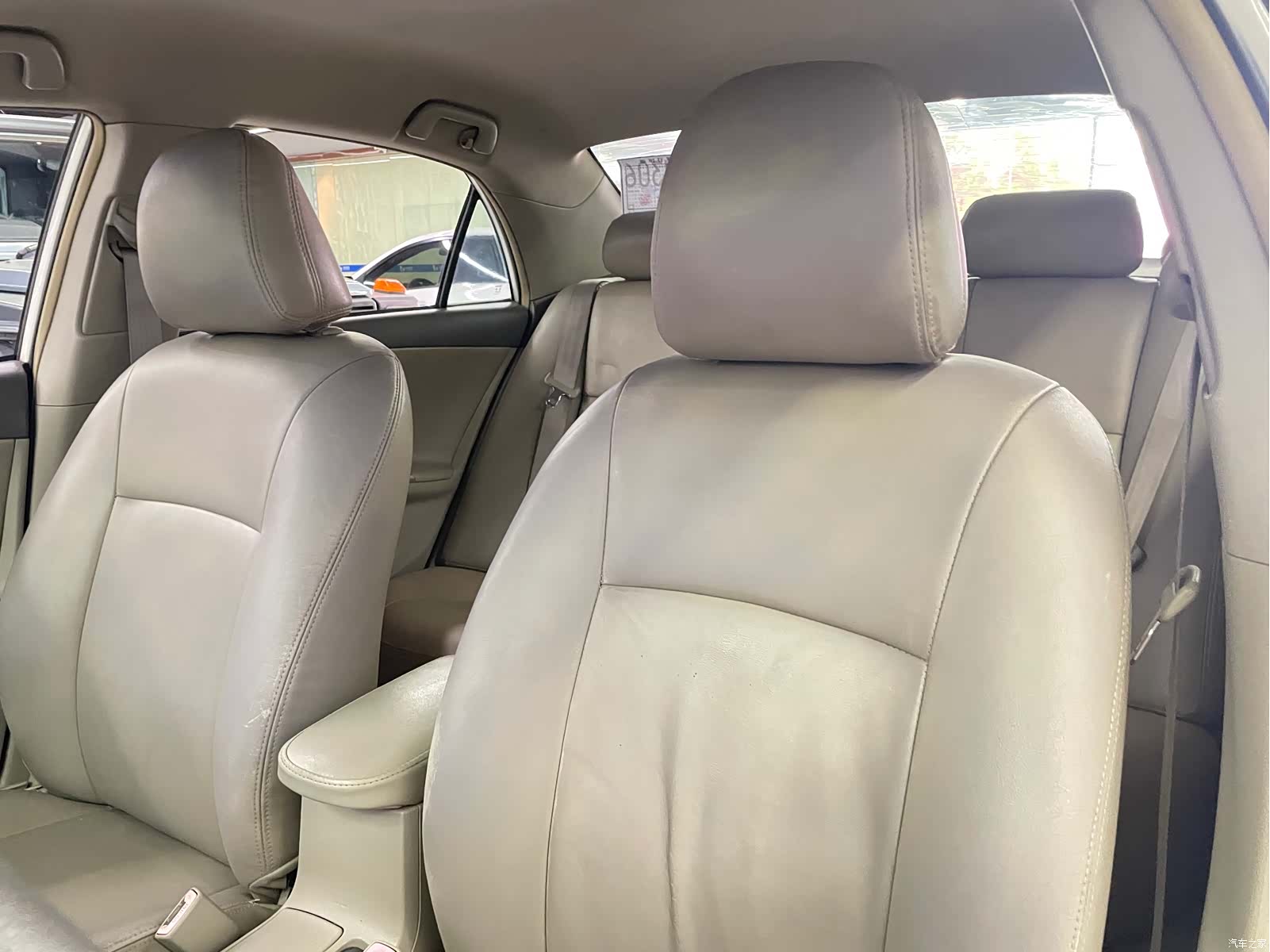 Toyota Corolla, 2010 17