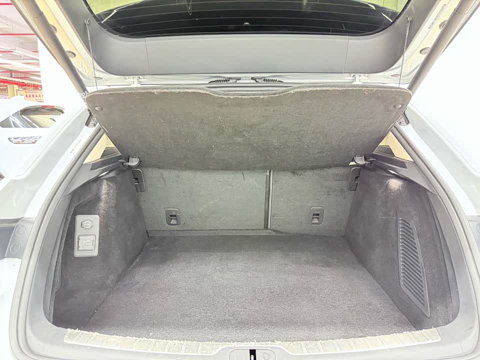 AITO Ask the world M5