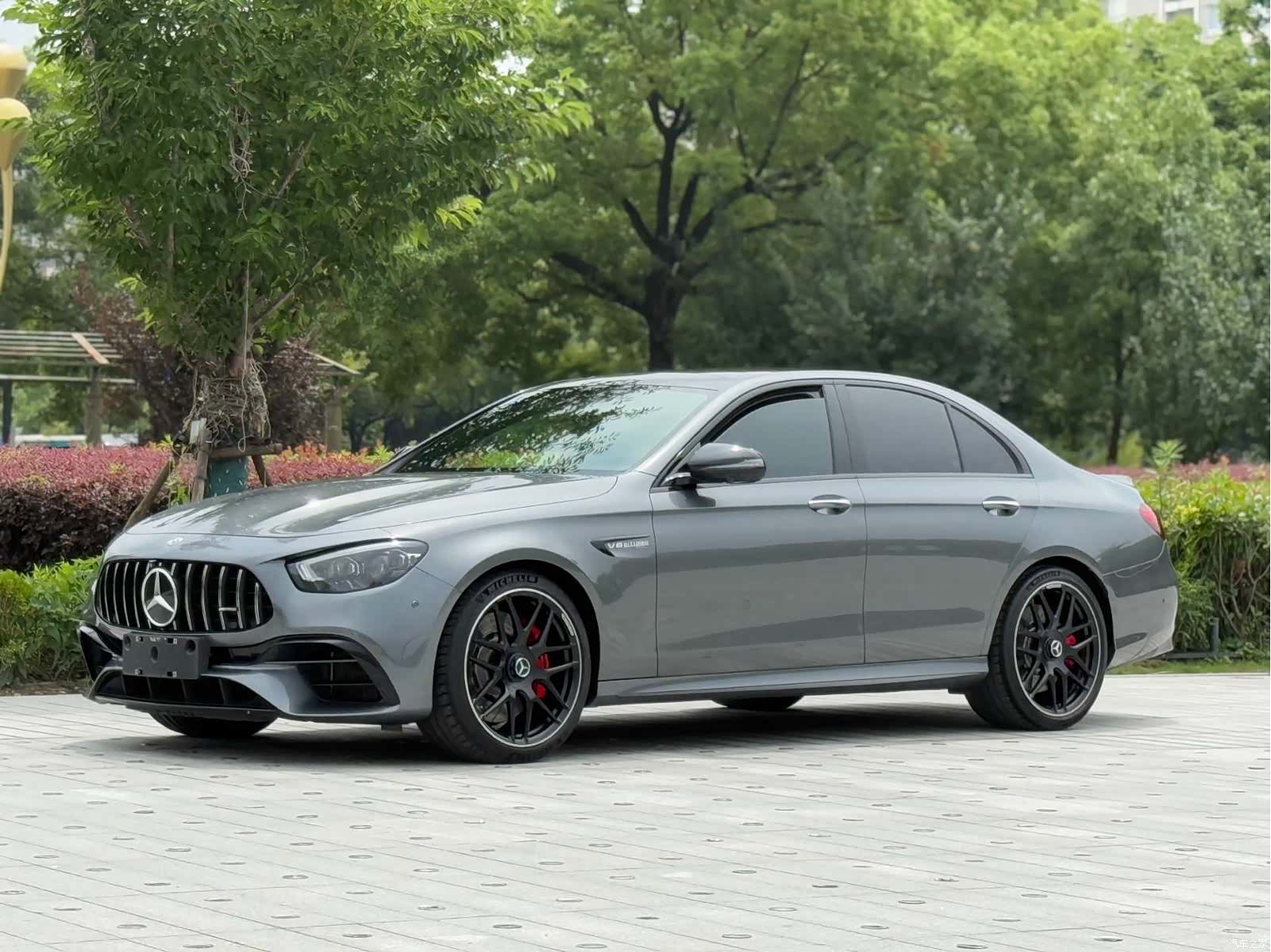 Mercedes-Benz E-Class, 2021 1