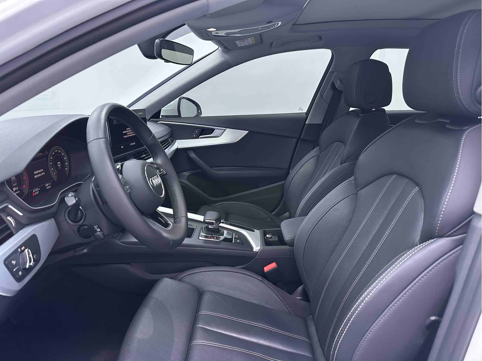 Audi A4L, 2023 4