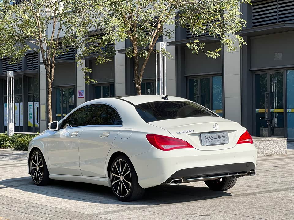 Mercedes-Benz CLA