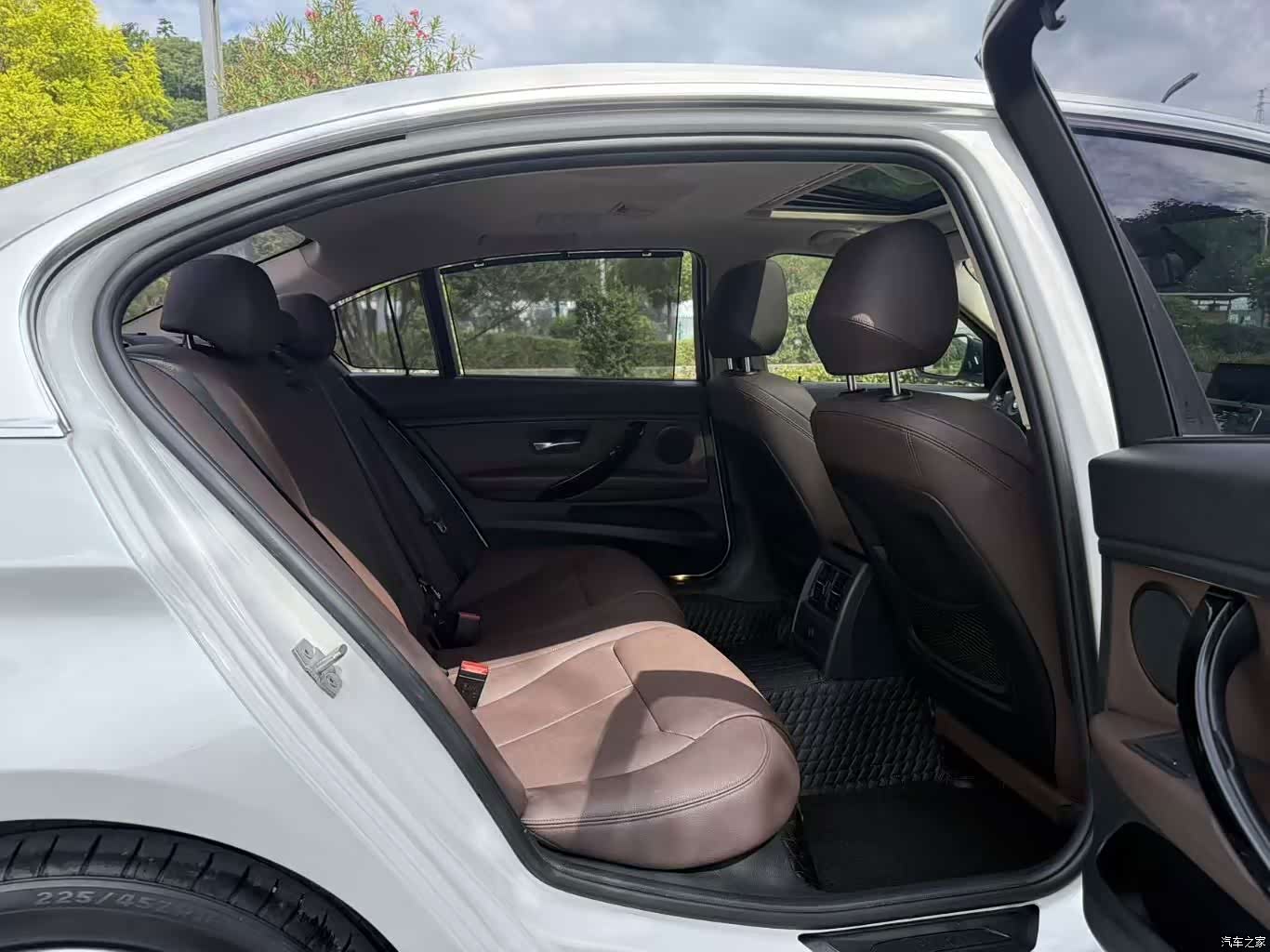BMW 3 Series, 2018 9