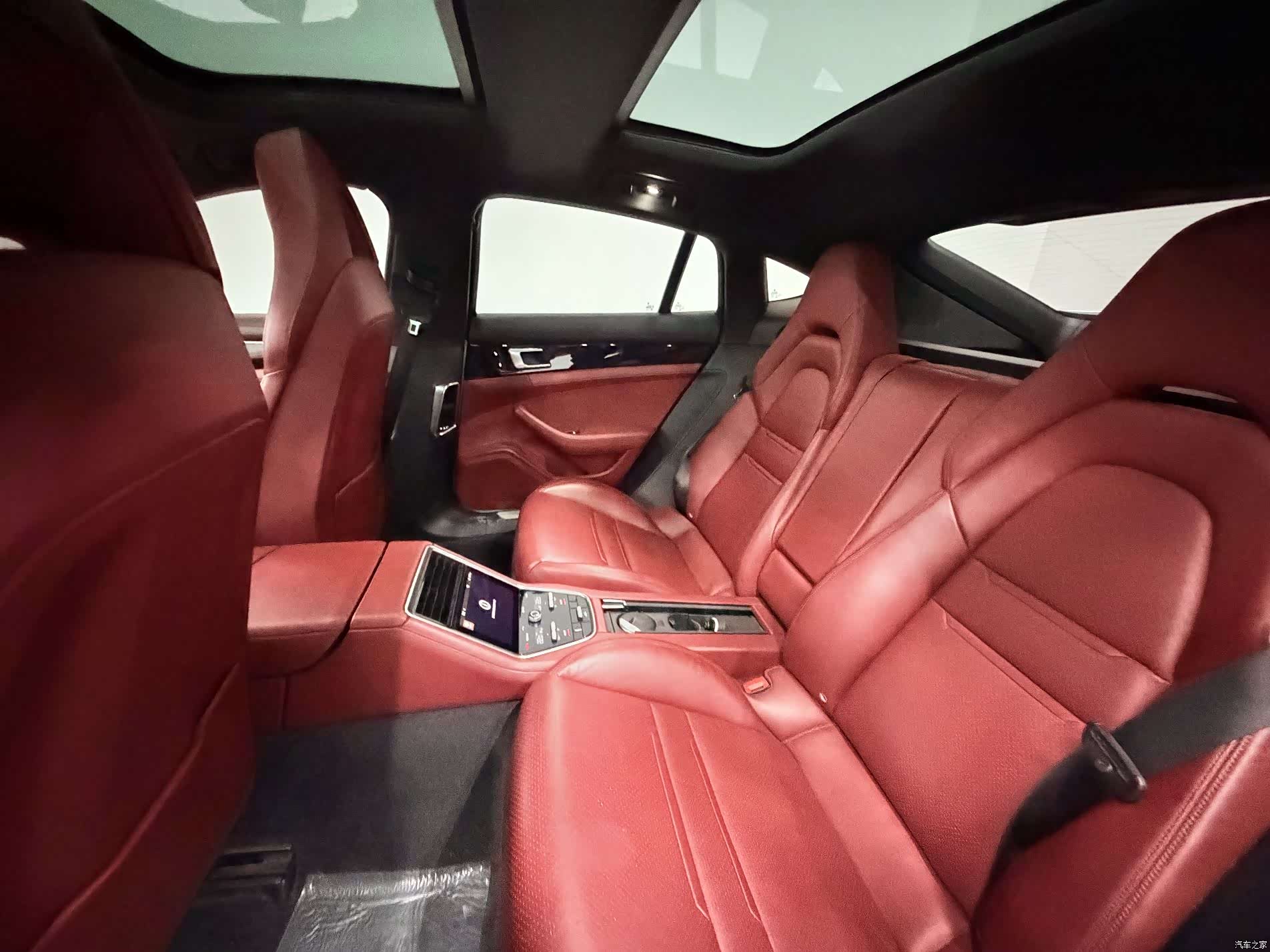 Porsche Panamera, 2018 21