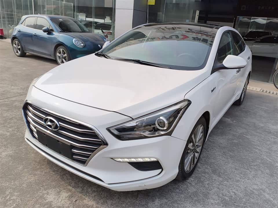 Hyundai Name picture