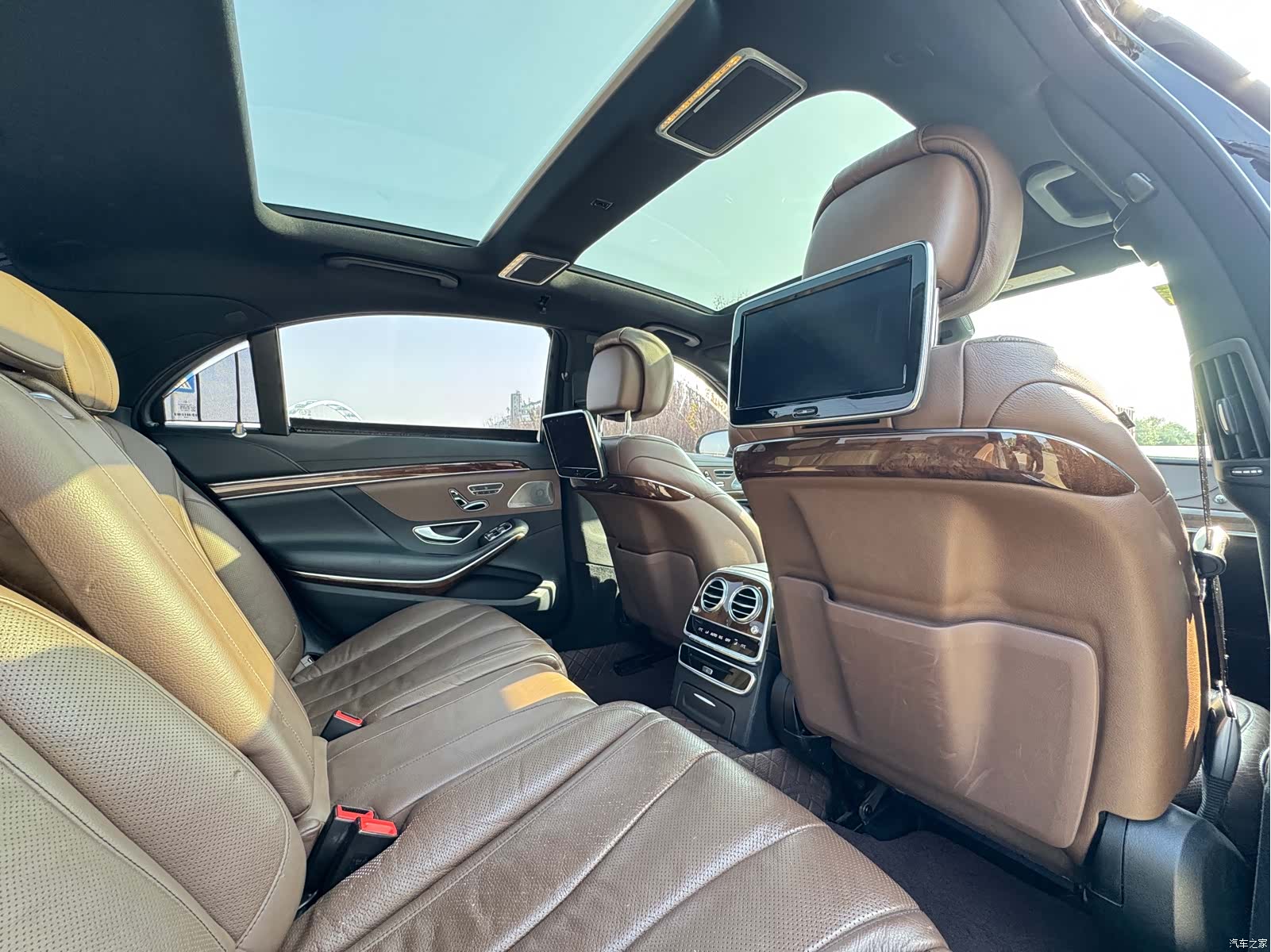 Mercedes-Benz S-Class, 2016 11
