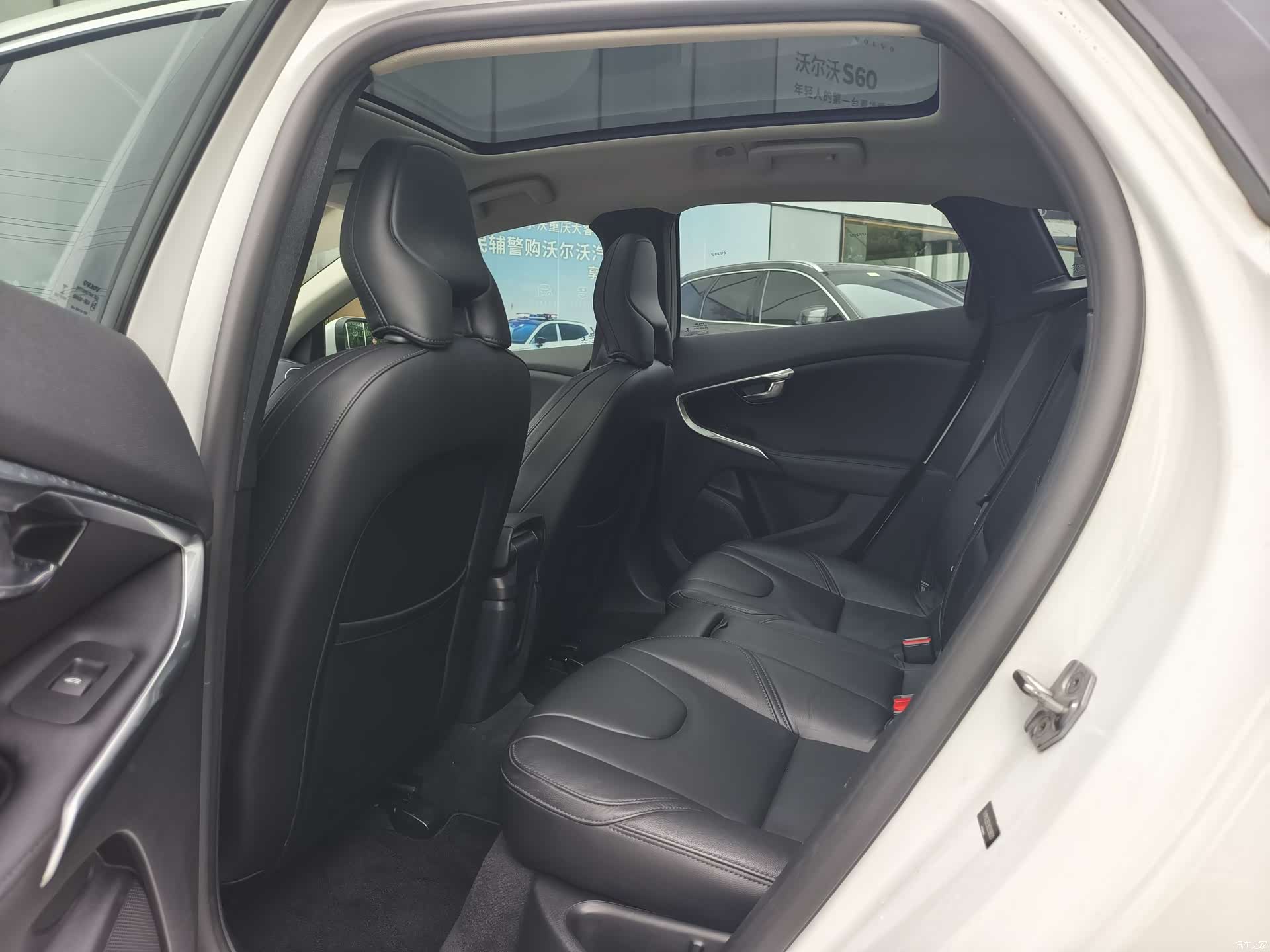 Volvo V40, 2017 10