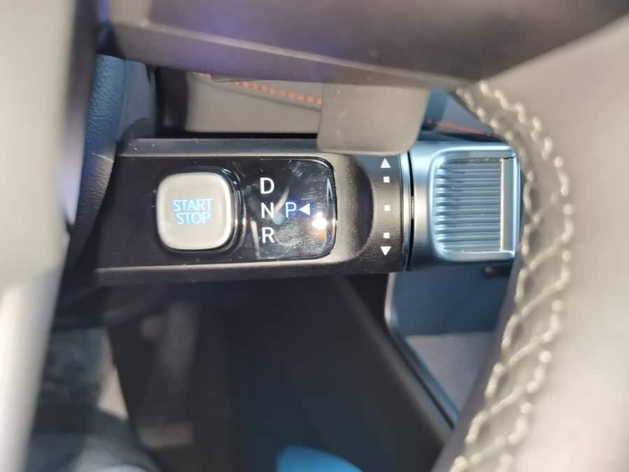 Hyundai EO Yio 2025, фото 13