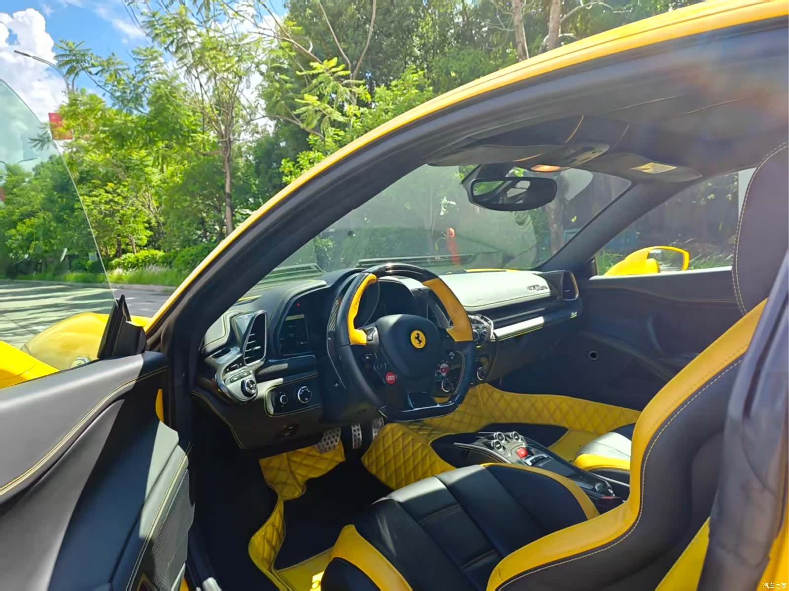 Ferrari 458, 2015 6