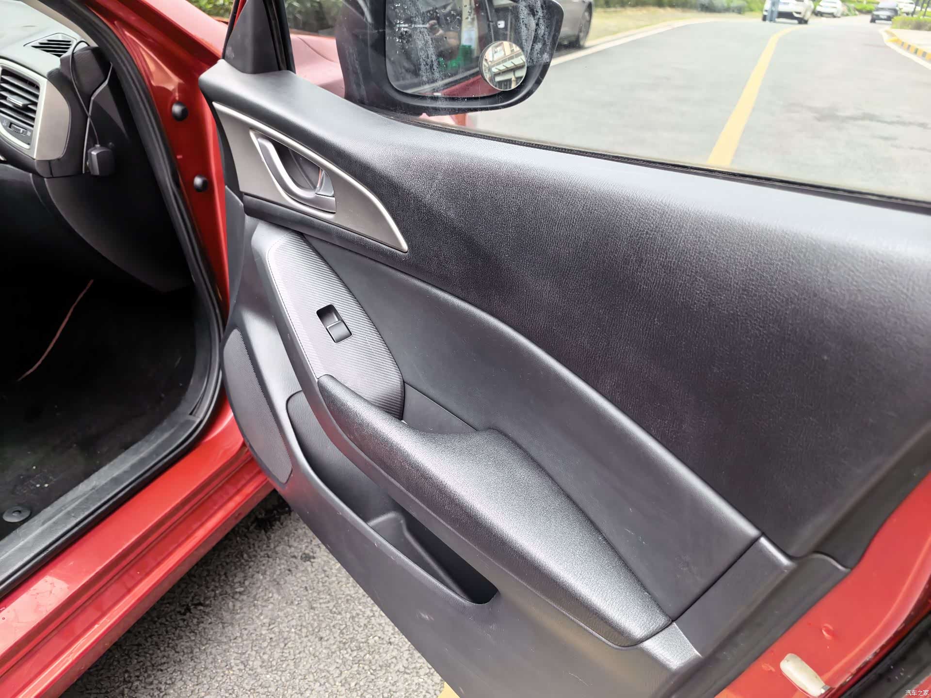 Mazda Mazda3, 2018 22