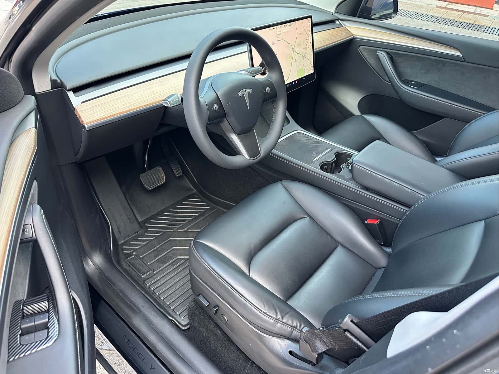 Tesla Model Y, 2022 8
